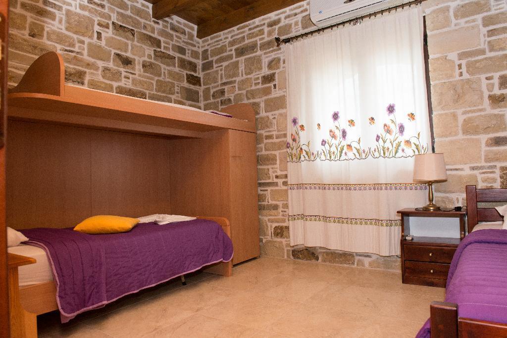 Villas Alexandros Petrino Kalamaki  Habitación foto