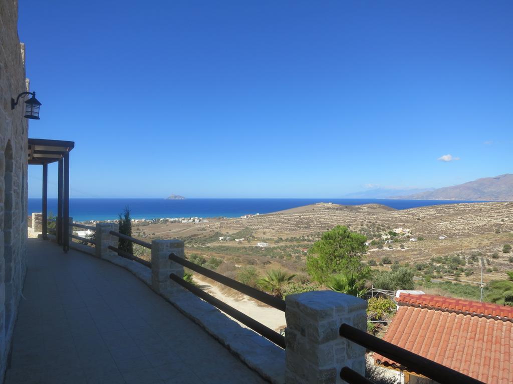 Villas Alexandros Petrino Kalamaki  Habitación foto