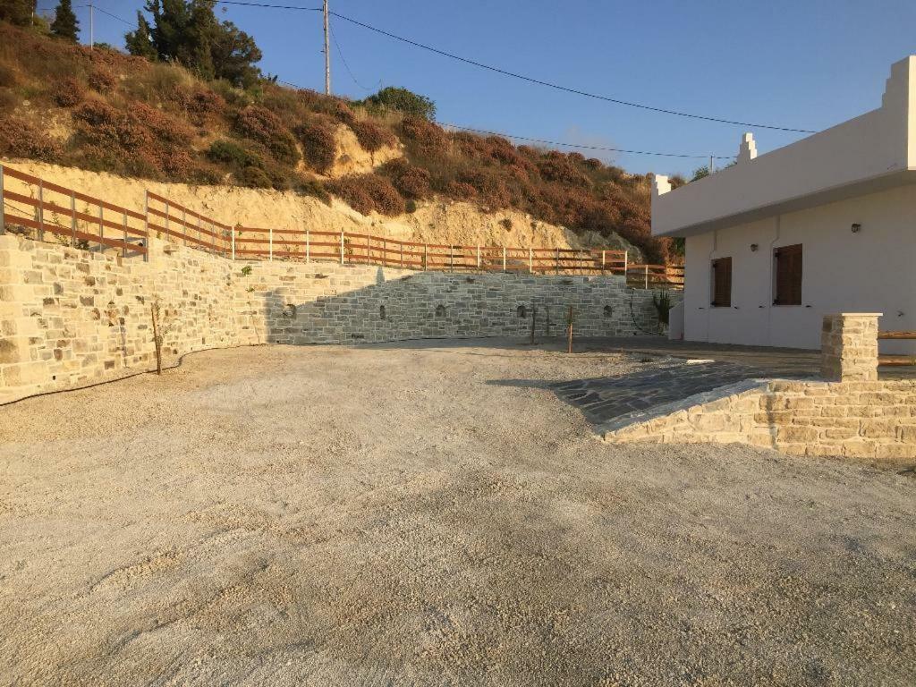 Villas Alexandros Petrino Kalamaki  Exterior foto